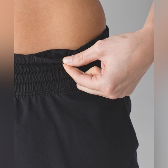 Lululemon Free Spirit Short Black - Picture 3 of 4
